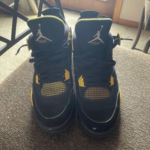 Jordan thunder 4s (2012)